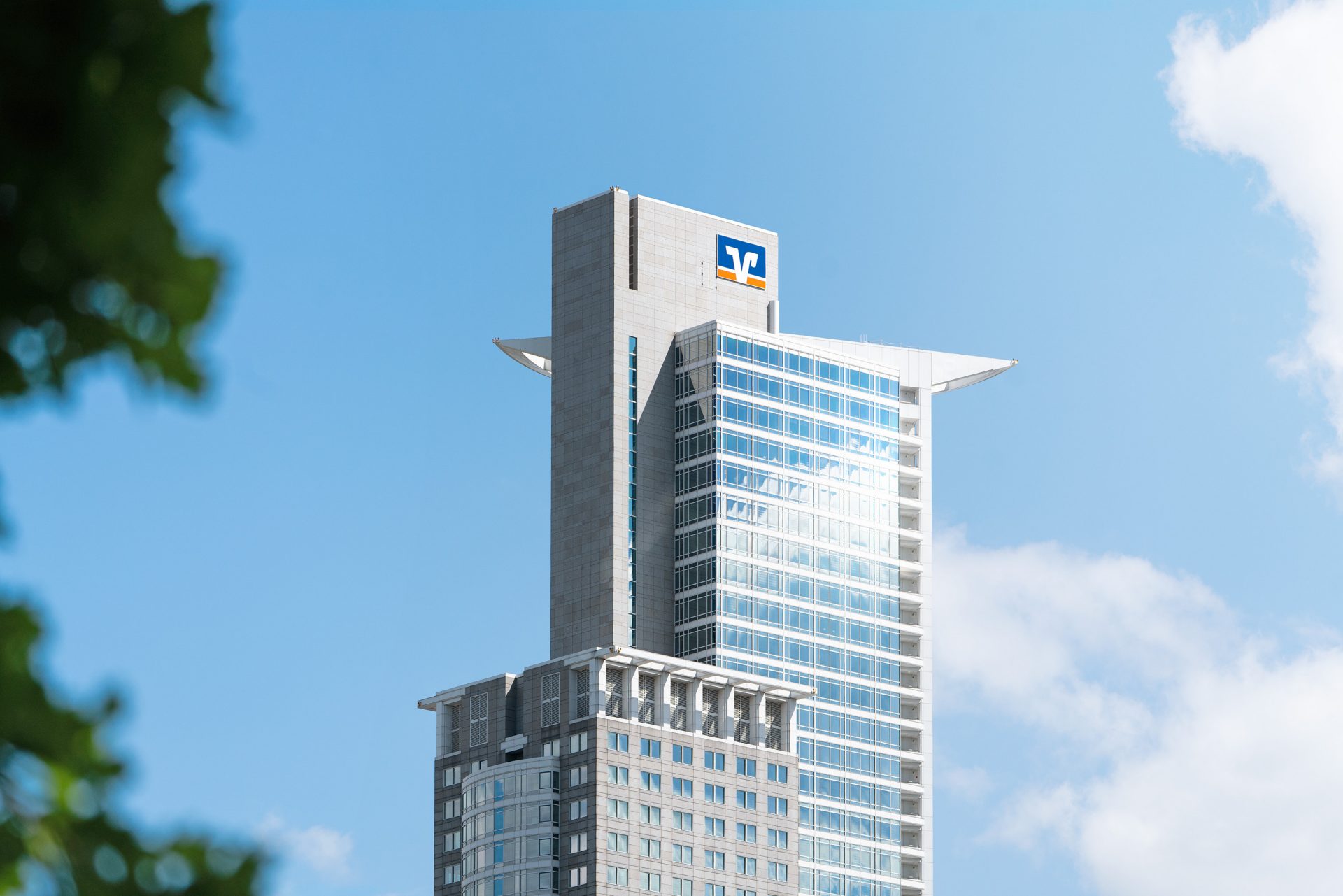 DZ BANK logo